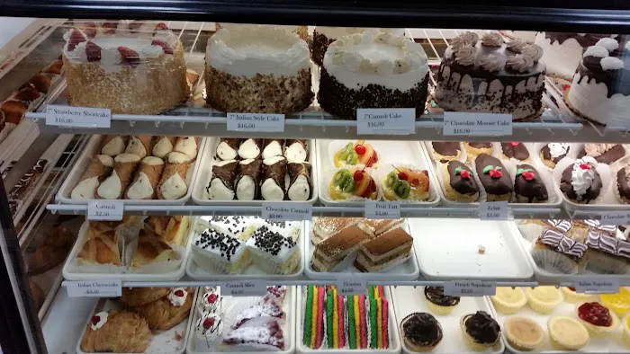 Arthur Avenue Market Pasticceria Picture 1