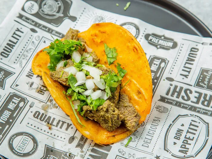 Los Locos Tacos Picture 2
