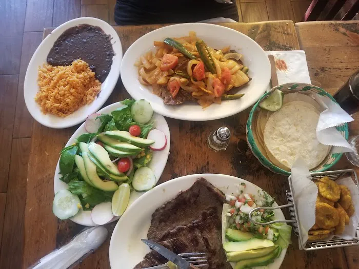 Estrella Azteca Picture 3