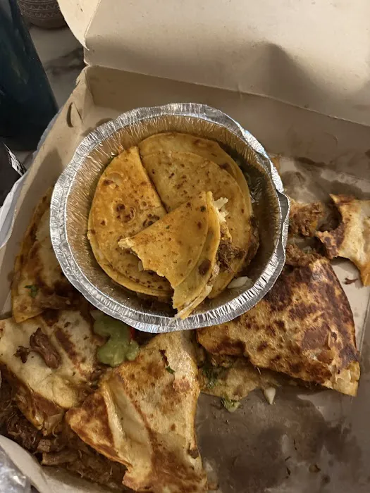 Estrella Azteca Picture 1