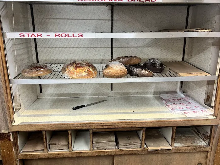 Addeo & Sons Bakery Picture 3