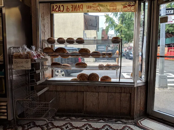 Addeo & Sons Bakery Picture 2