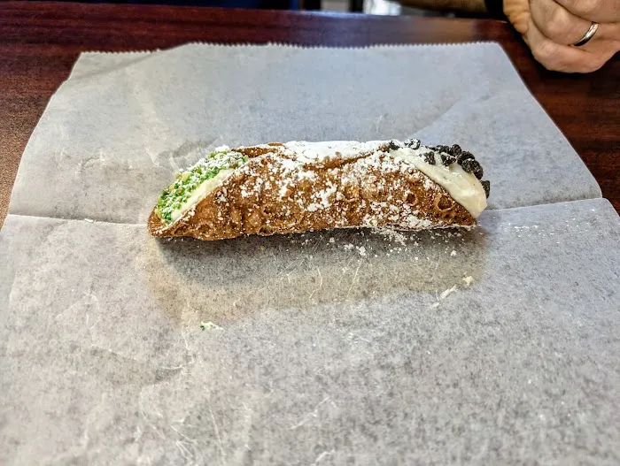 Gino's Pastry Shop & Cafe Picture 5