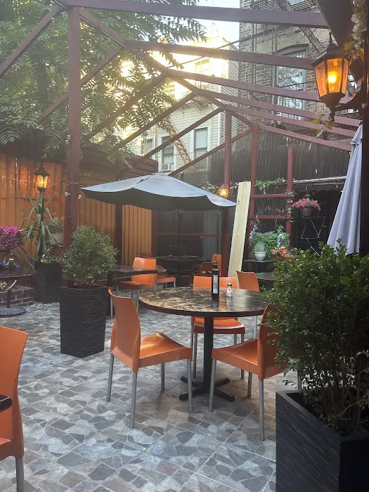 Moise's Restaurant Picture 3