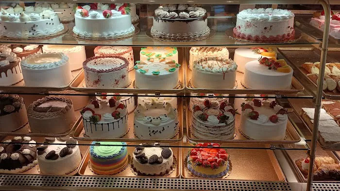 Delillo Pastry Shop Picture 7