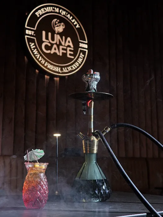 Luna Cafe Picture 2
