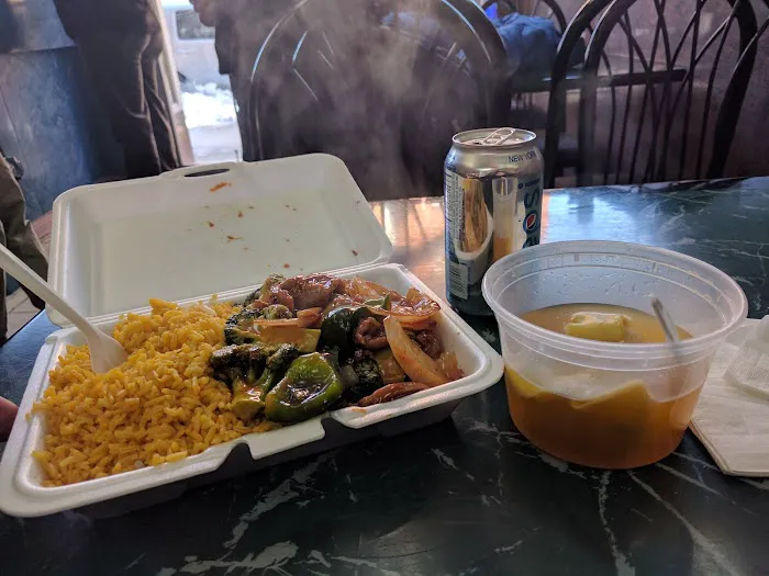 Lee's Restaurant Picture 6