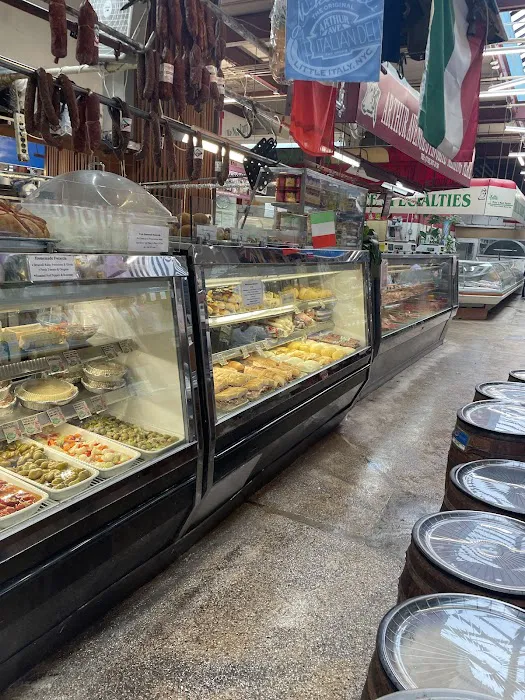 Mikes Deli Picture 5