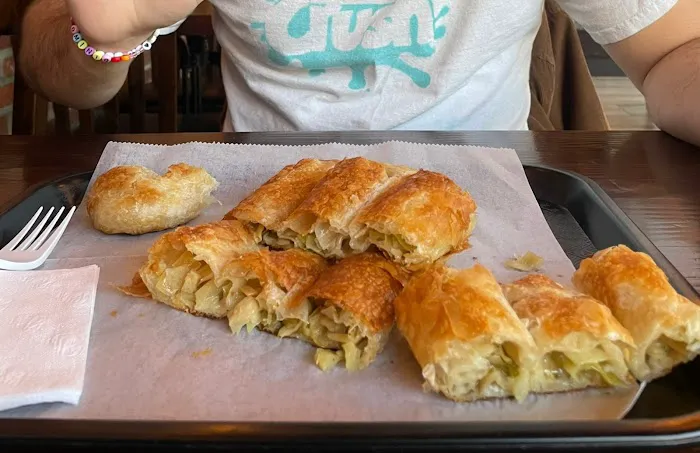 Dea Burek Picture 10