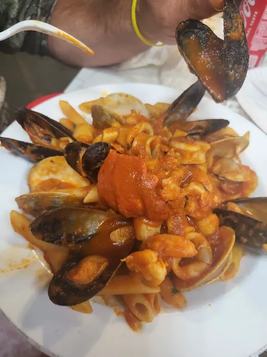 Mario's Pizza & Italian Homemade Cuisine E 187th St Picture 6