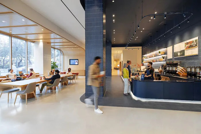 Capital One Café Picture 10