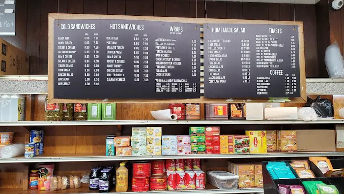 Lee's Deli & Grocery Picture 6
