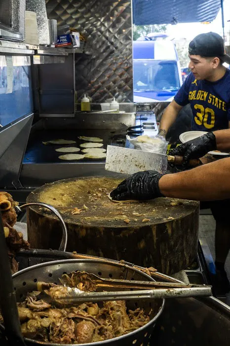 Tacos El Lobo #3 Picture 6