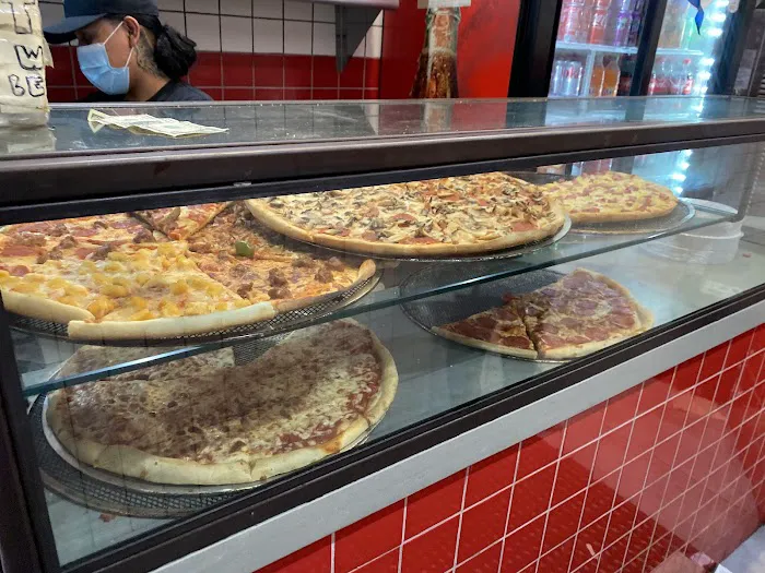 2 Bros Pizza Picture 7