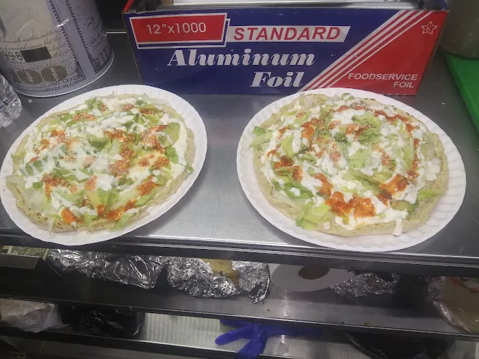 Authentic Mexican food Picture 5