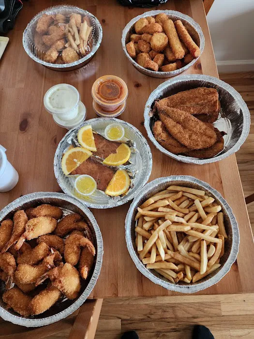 Fordham Fried Seafood & Chicken Picture 6