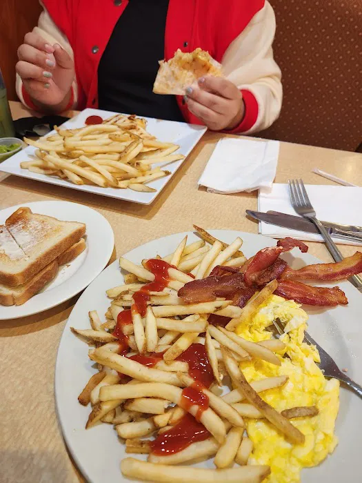 Corky’s Diner Picture 6