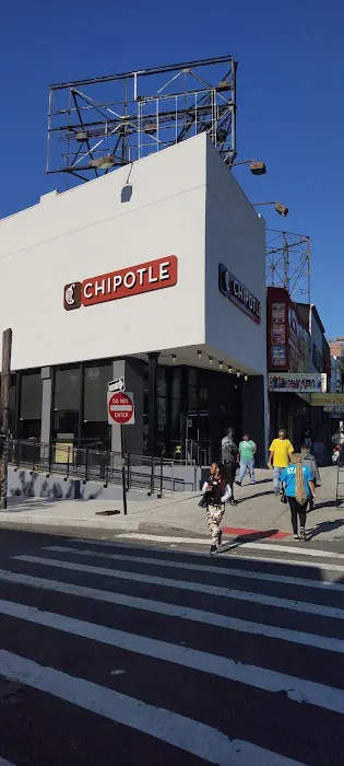 Chipotle Mexican Grill Picture 3