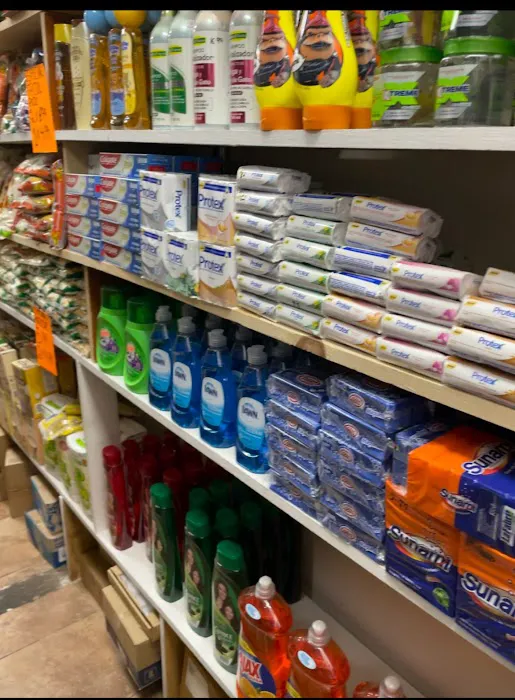 LALA’S grocery Inc Productos Ecuatoriano Picture 6