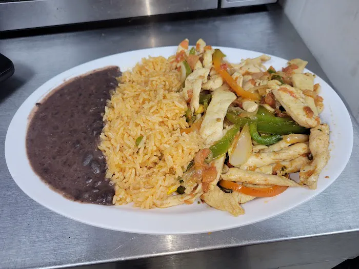 Taqueria El Cebollin Picture 3