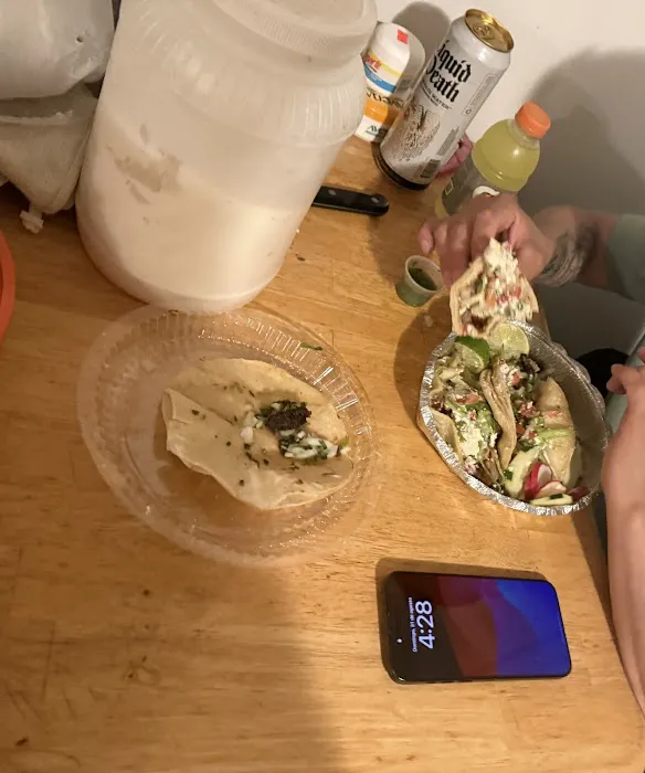 Taqueria El Cebollin Picture 2