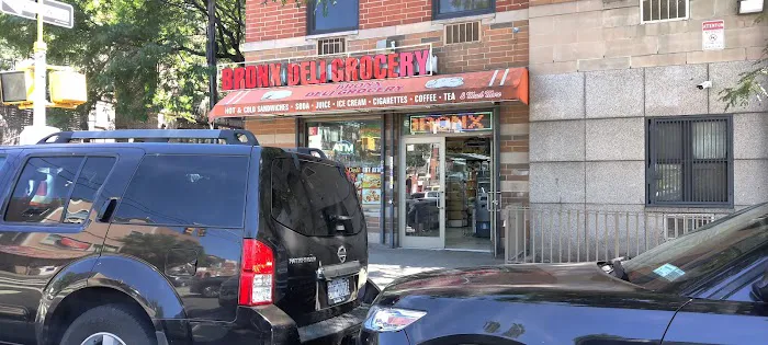 Bronx Gourmet Deli Picture 3