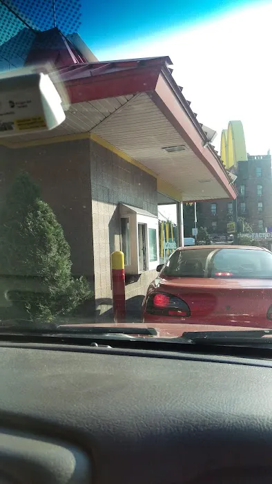 McDonald's Picture 2