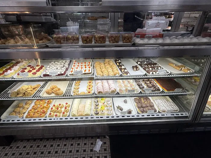 Artuso Pastry Shop Picture 4