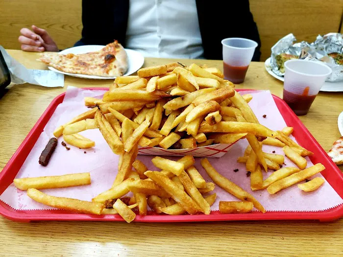 Kingston Pizza Kosher Picture 3