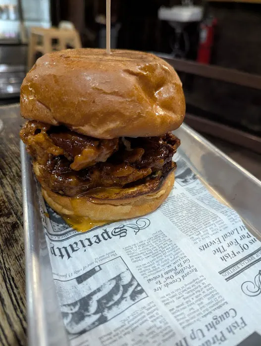Izzy's Brooklyn Smokehouse Picture 8