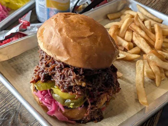 Izzy's Brooklyn Smokehouse Picture 5
