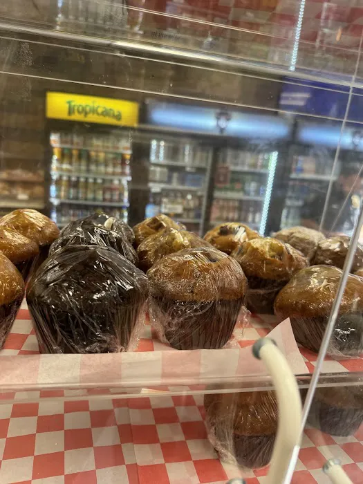 BK Gourmet Deli Picture 1