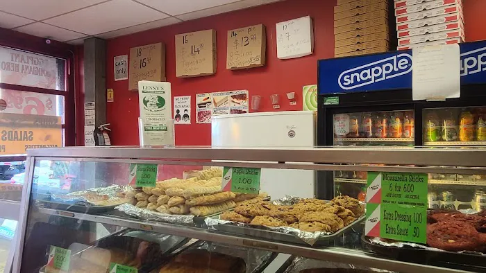 Lenny's Pizza Picture 6