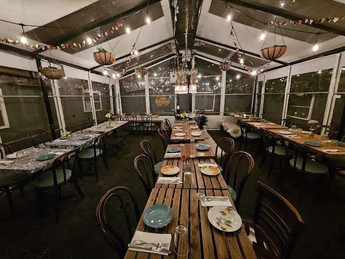 Gersi Restaurant Brooklyn Picture 4