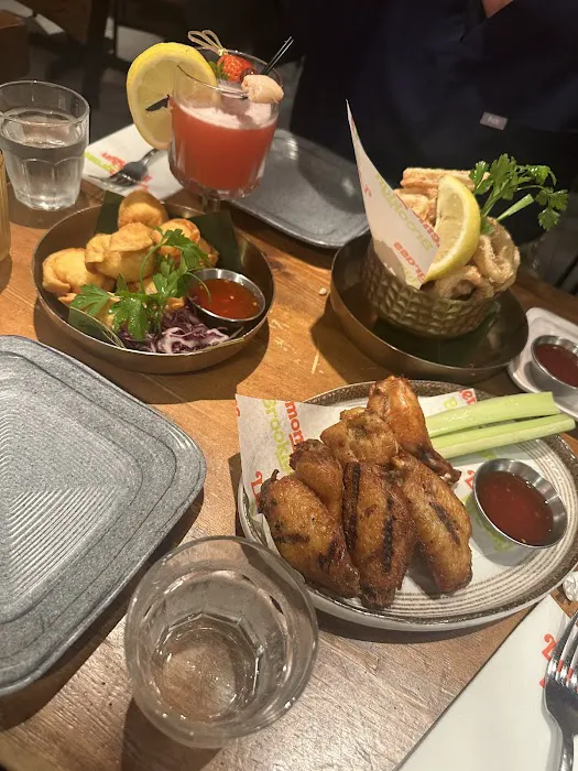 Lemongrass Brooklyn Picture 3