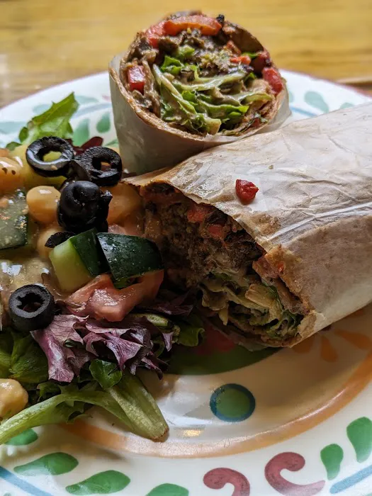 Darna Falafel Picture 6