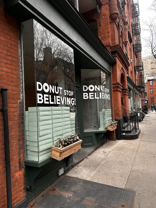 Cloudy Donut Co. Picture 2