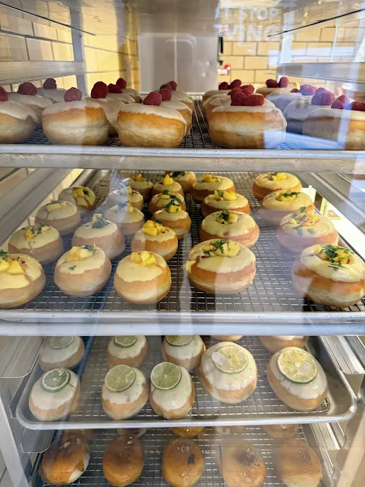 Cloudy Donut Co. Picture 4