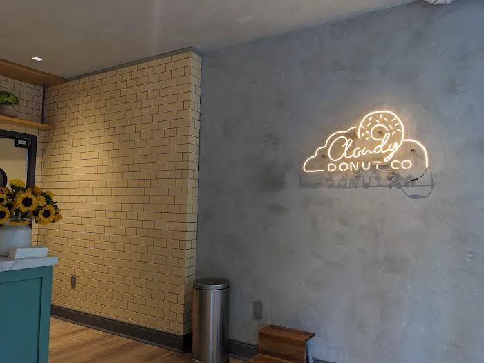 Cloudy Donut Co. Picture 10