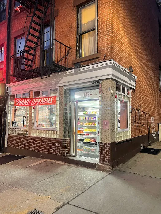 Urban Deli Picture 10