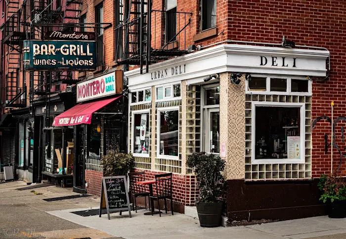 Urban Deli Picture 8