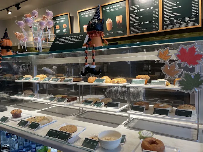 Starbucks Picture 1