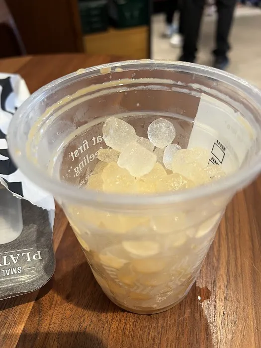 Starbucks Picture 10