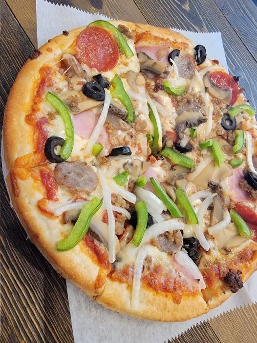 Singas Famous Pizza Picture 9