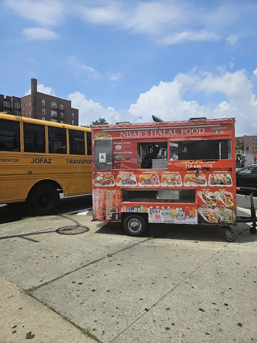 Nisar’s Halal Food Cart Picture 7