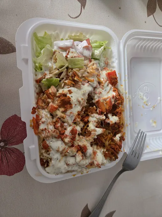 Nisar’s Halal Food Cart Picture 6