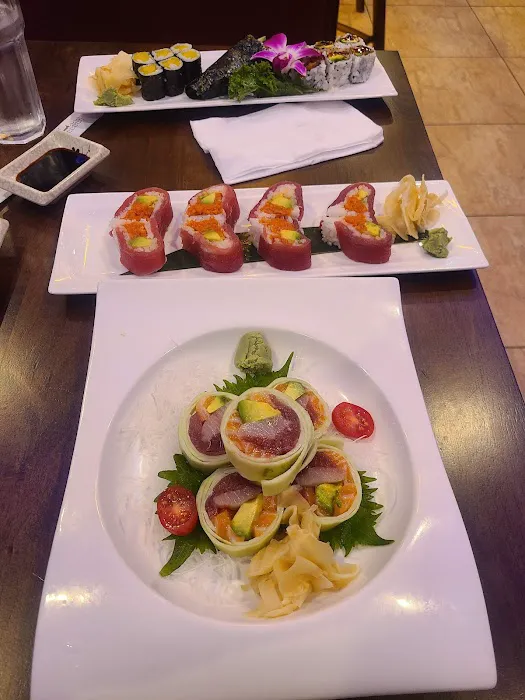 Yellowstone Sushi Cuisine Restaurant Picture 6