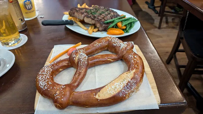 Manor Oktoberfest Picture 7