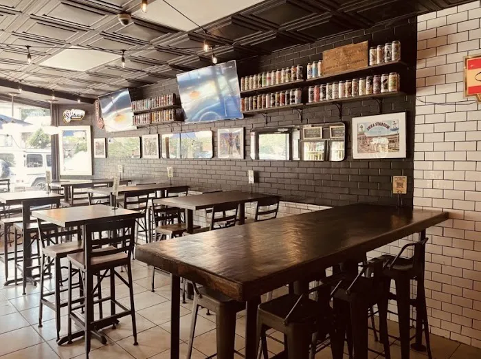 The Local Eatery & Craft Beer Picture 2