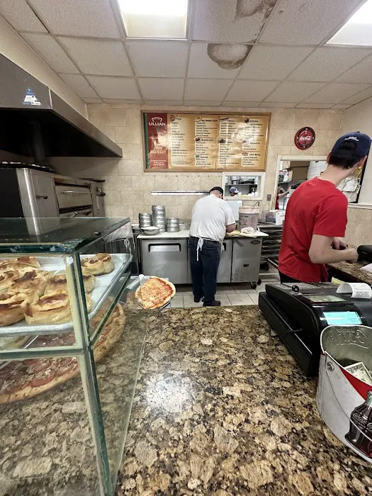 Lillian Pizzeria Picture 5